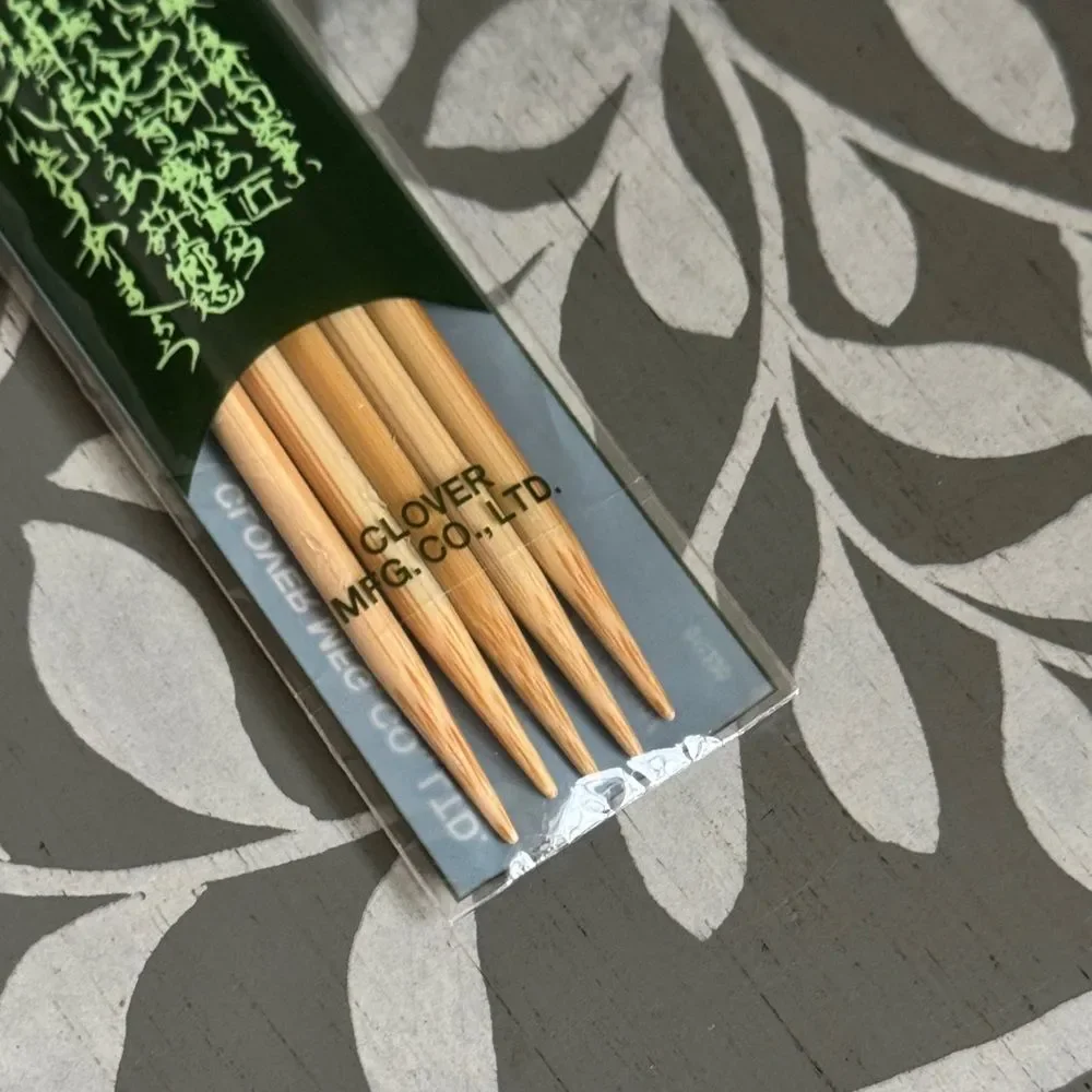 Clover Takumi Bamboo Double Point Knitting Needles Sz 5